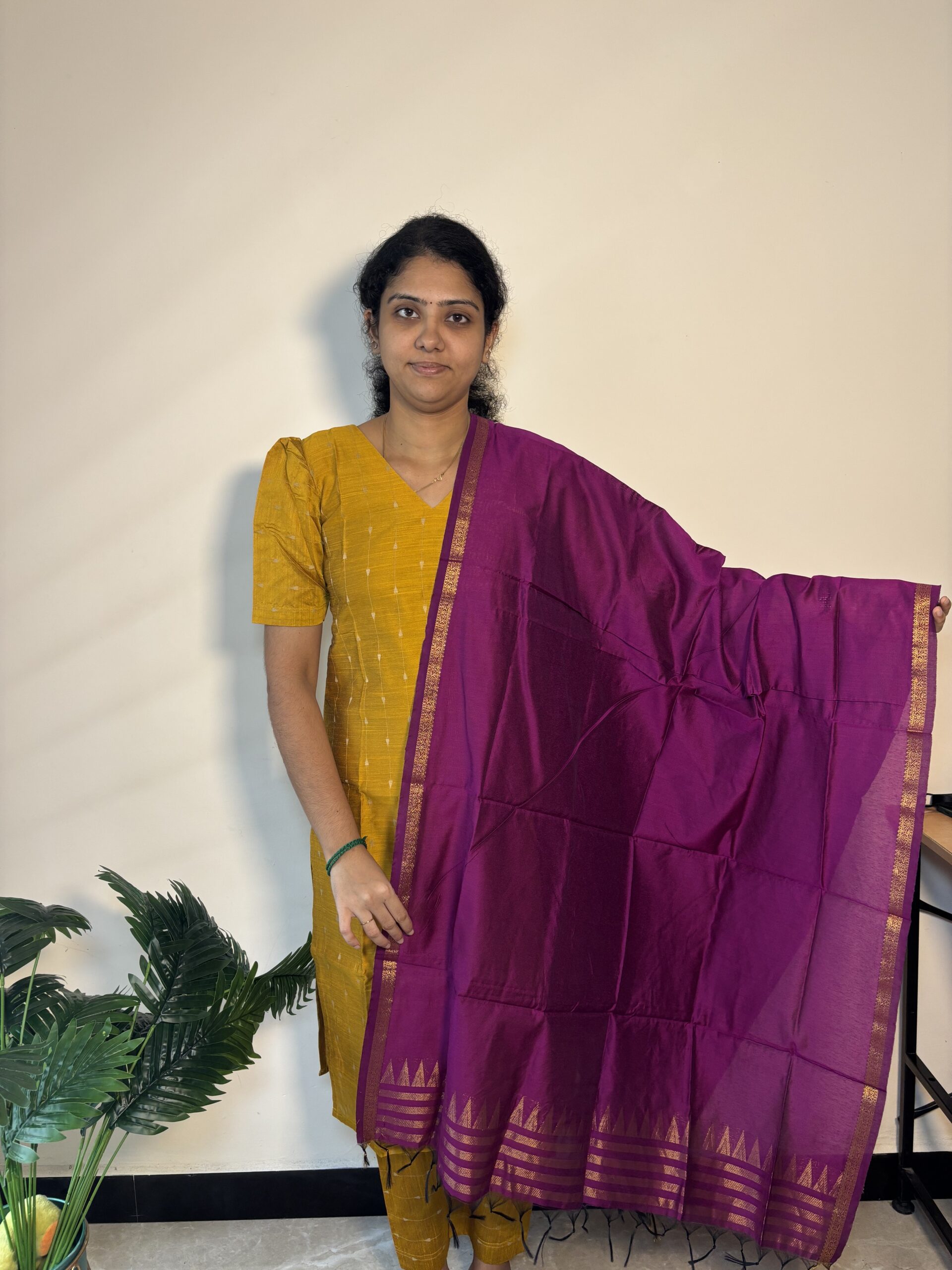 Raw Silk Kurti Set Raw Silk Kurti Set